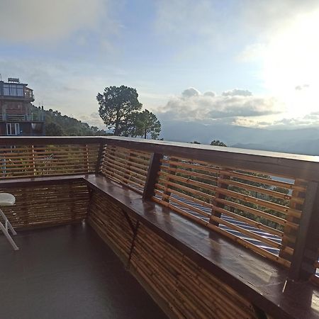 Himalayan Hobbit House Hotel Almora Buitenkant foto