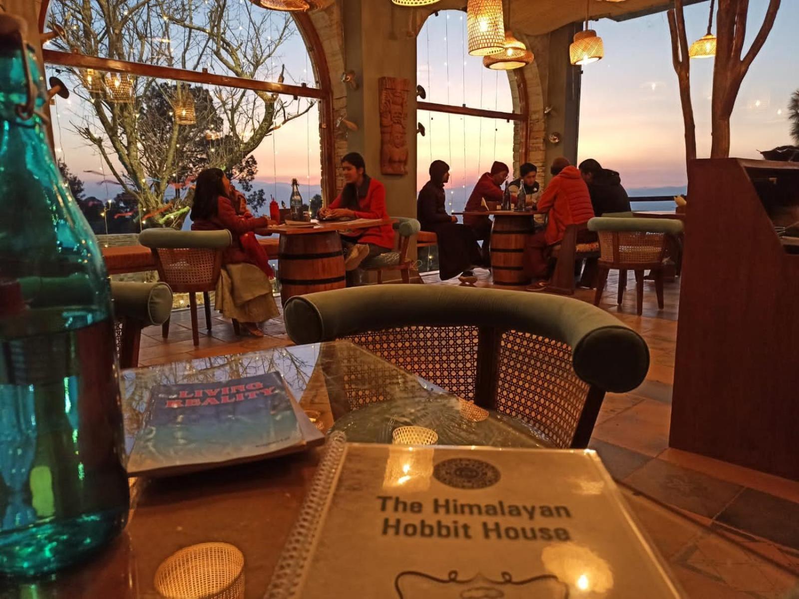 Himalayan Hobbit House Hotel Almora Buitenkant foto