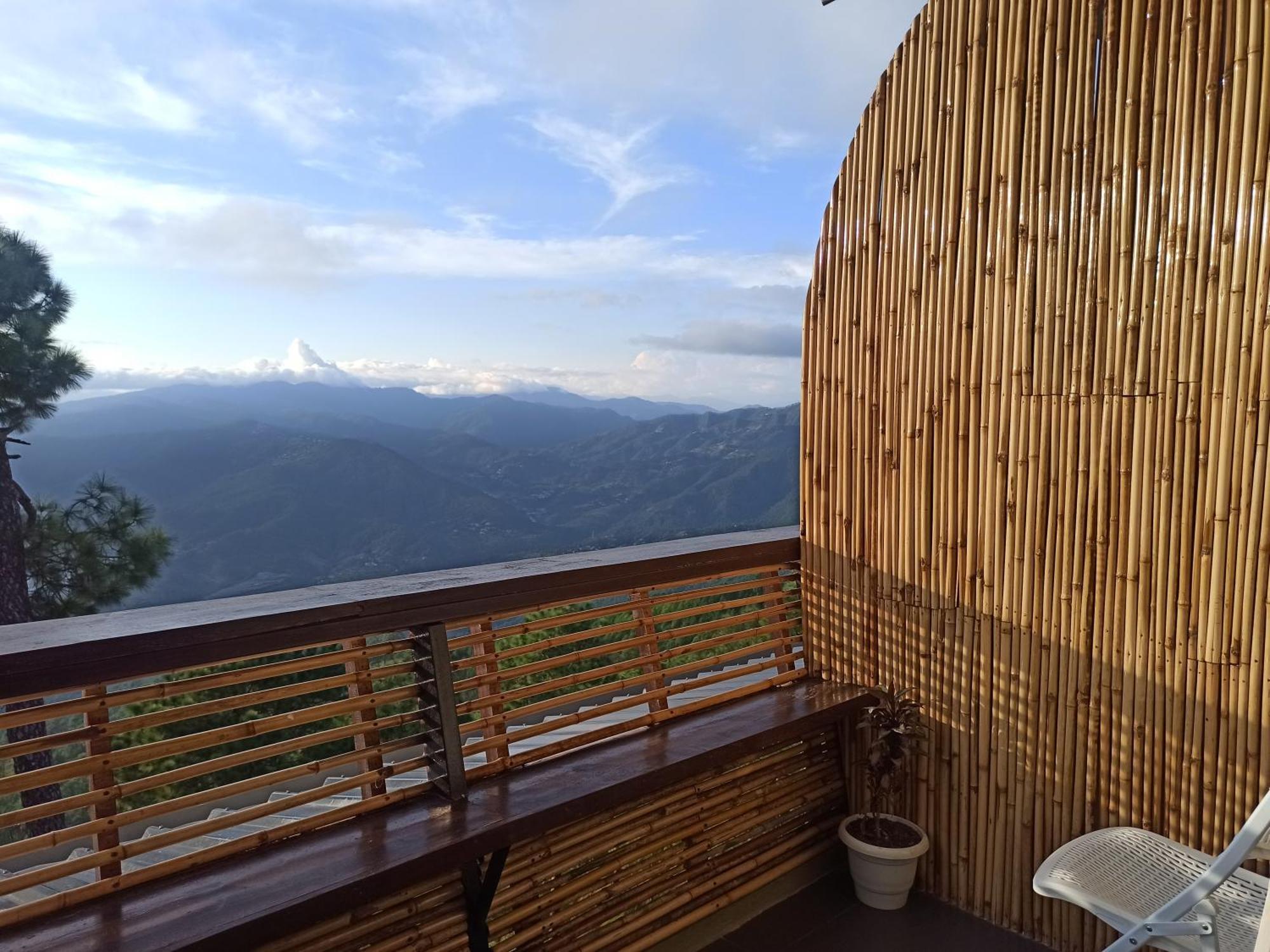 Himalayan Hobbit House Hotel Almora Buitenkant foto